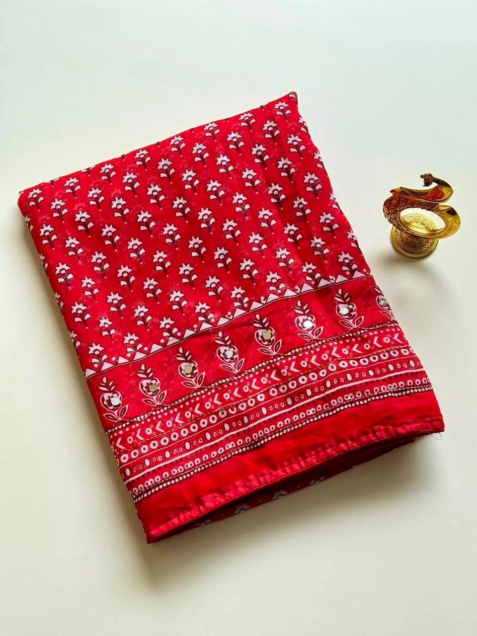 WEIGHTLESS MIRROR SAREE